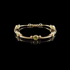 Vintage 9ct Gold and Peridot Link Bracelet 