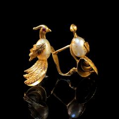 Vintage Italian 18CT Gold and Pearl Peacock Earrings - Side