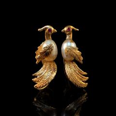 Vintage Italian 18CT Gold and Pearl Peacock Earrings