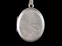 Vintage Silver Oval Picture Locket 