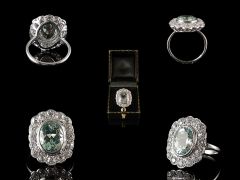 Vintage 18ct & Platinum Aquamarine & Diamond Art Deco Ring