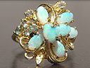 Vintage 18ct Gold Opal & Diamond Flower Ring