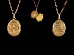 Antique 18ct Gold Oval Picture Locket All Angles