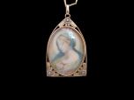Antique 9ct Gold Art Nouveau Portrait Pendant