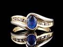 Vintage 18ct Gold Sapphire & Diamond Dress Ring