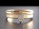 Vintage 14ct Gold & Pear Cut Diamond Twin Band Ring